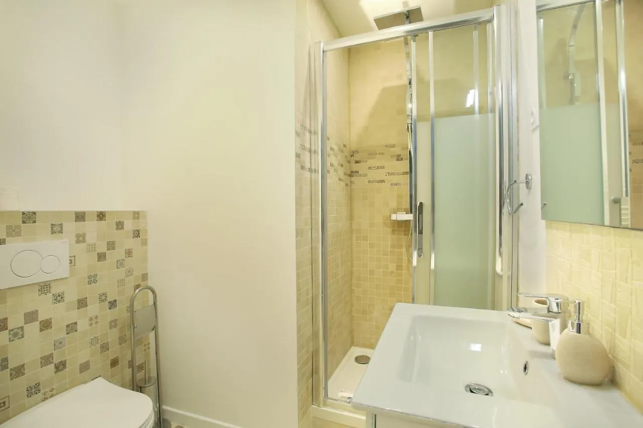 Rent A Room - Residence Charon Paris Apartamento