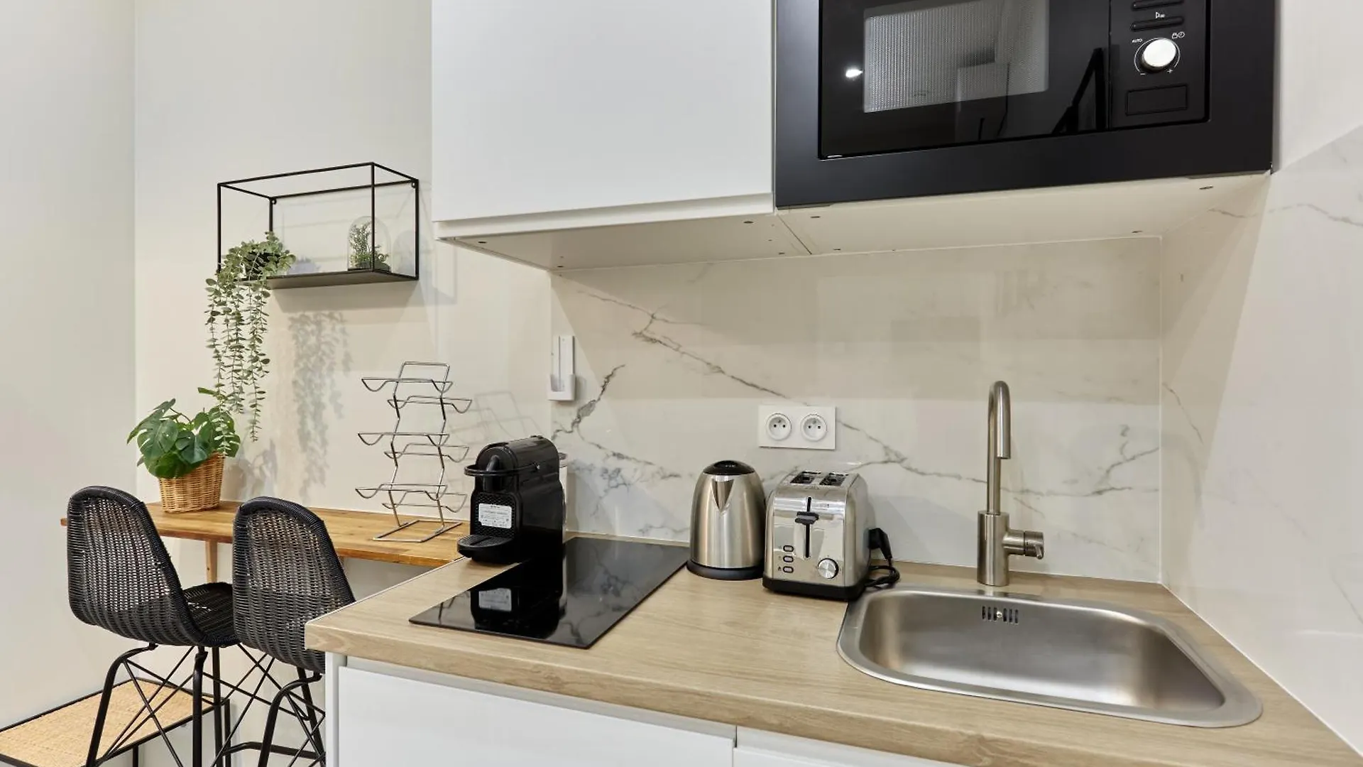 Rent A Room - Residence Charon Paris